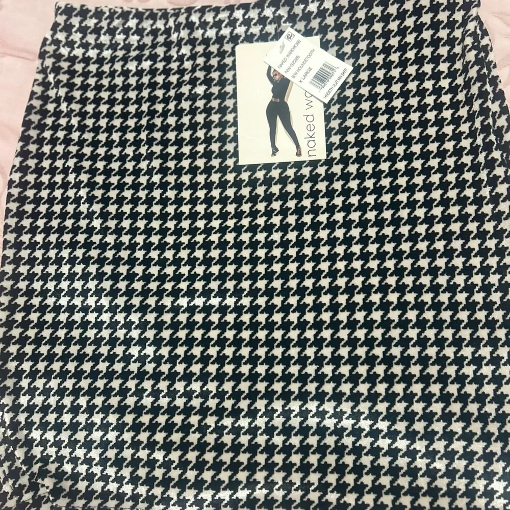 Naked Wardrobe Black and White Mini Skirt XL NWT - Picture 5 of 5